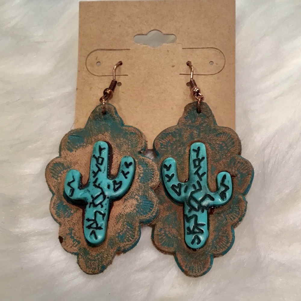 Cactus Earrings - Picture 2 of 4